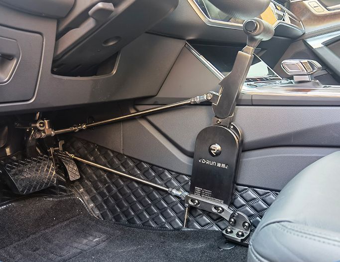 D-Run(迪朗)殘疾人駕駛汽車輔助裝置-