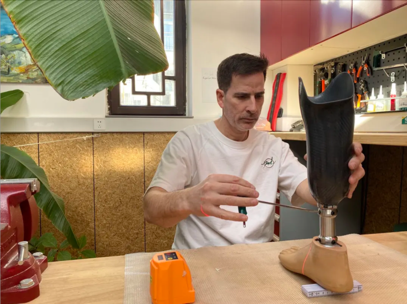 專業(yè)技術(shù)團(tuán)隊-