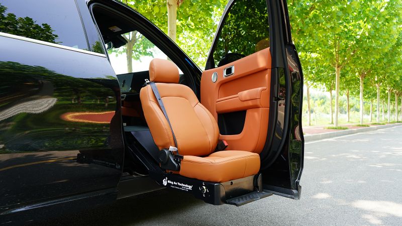 副駕駛升降旋轉(zhuǎn)福祉座椅-