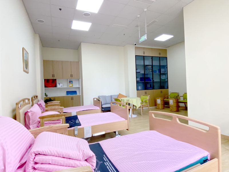 Aging-Friendly Smart Renovation-